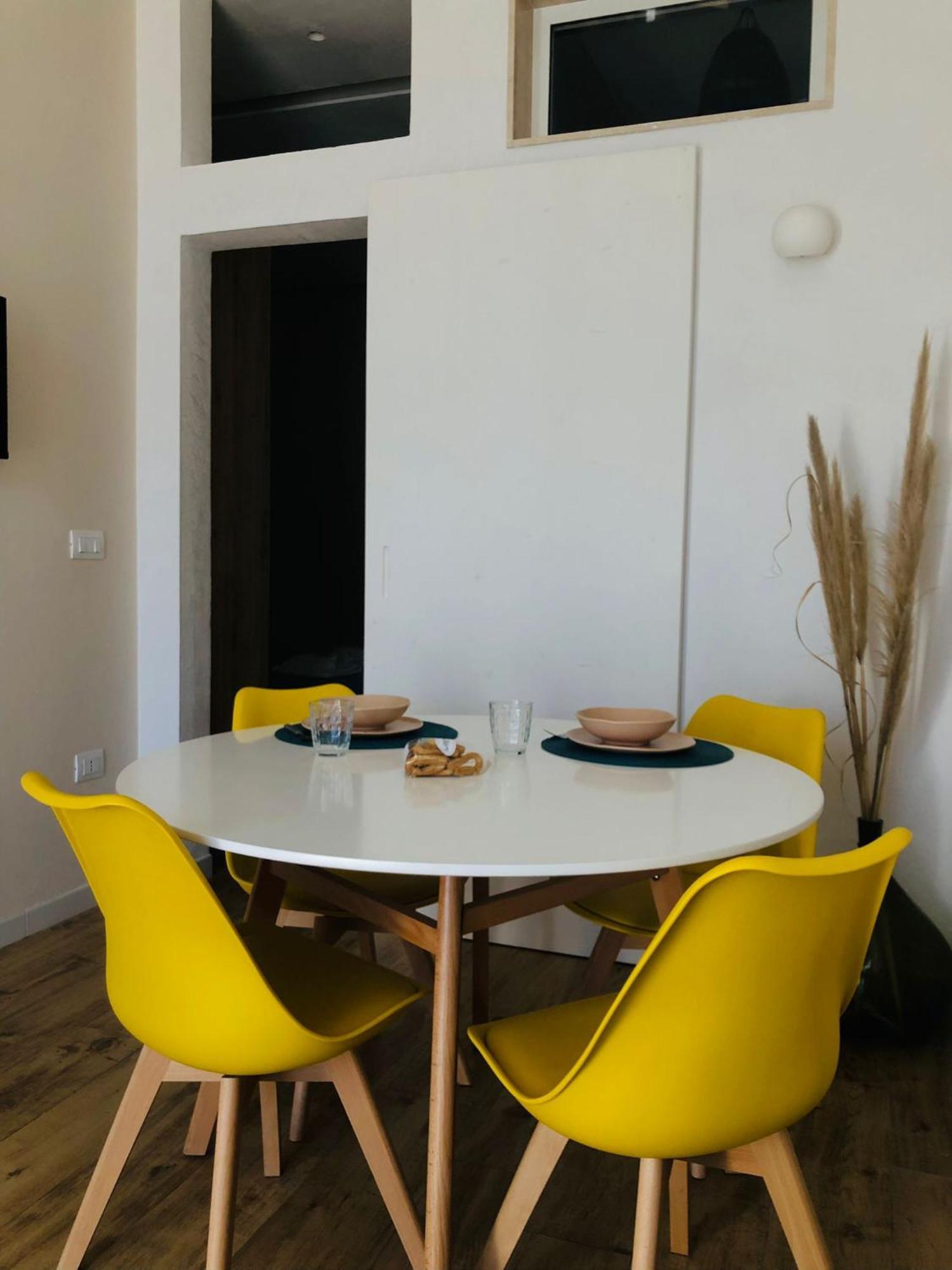 Suites Elifani Marina Трані Екстер'єр фото
